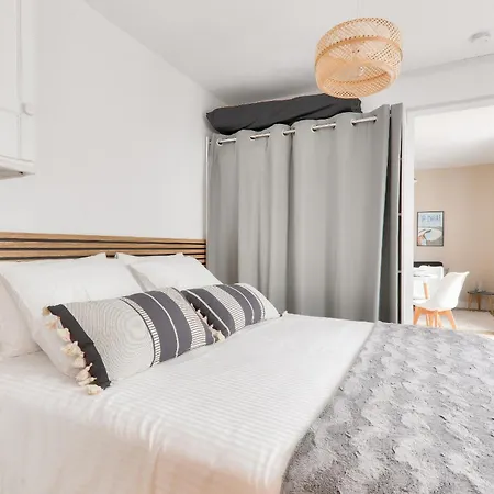 Ferienhaus Maison Pour 4 - Proche Plages Et Commerces (adults Only) *